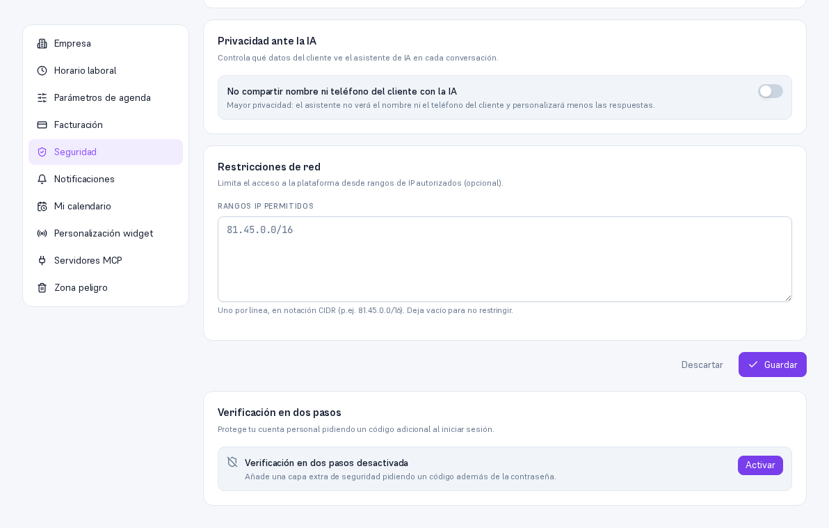 Tarjeta Verificación en dos pasos al final de Ajustes → Seguridad, en estado desactivada, con el texto «Añade una capa extra de seguridad pidiendo un código además de la contraseña» y el botón Activar